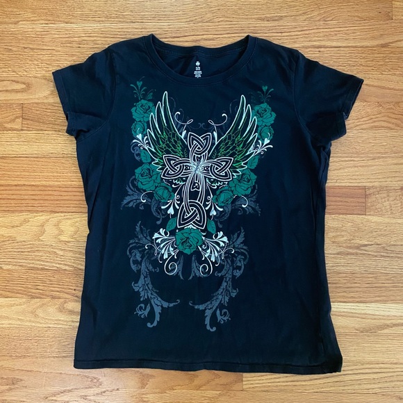 unbranded Tops - Unbranded Celtic Cross Tshirt Women’s XL (16-18) Black Graphic Tee Short Sleeve